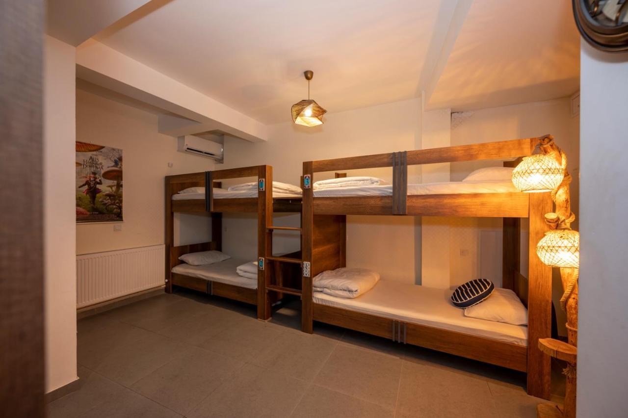 Taksim Square Hostel Istanbul Exteriör bild