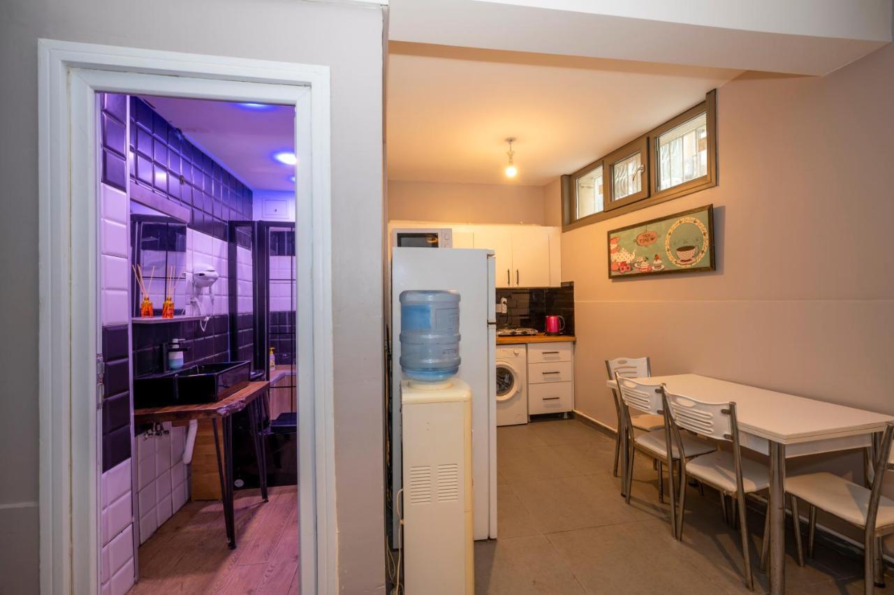 Taksim Square Hostel Istanbul Exteriör bild