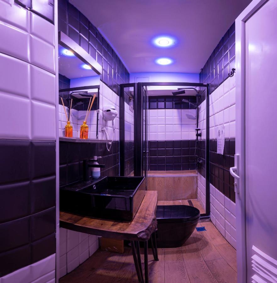Taksim Square Hostel Istanbul Exteriör bild