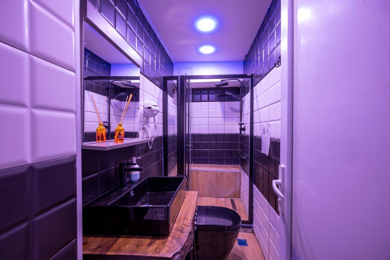 Taksim Square Hostel Istanbul Exteriör bild