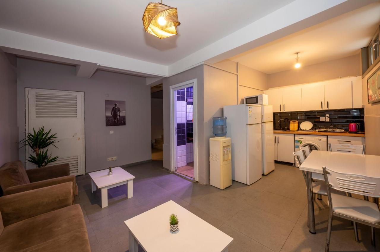 Taksim Square Hostel Istanbul Exteriör bild